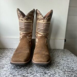 Ariat Brown Cowboy Boots with American Flag Design